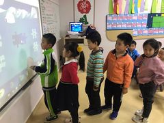 -瑞思少儿中心·少儿英语素养启蒙(回龙观校区)