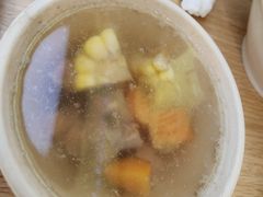 -正東记港味烧腊餐室(天鹅湖银泰城店)