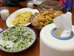 -胡子饮食店