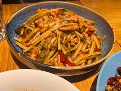 鱼香肉丝-十三式重庆江湖菜(金茂览秀城店)