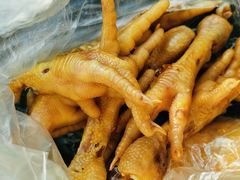 鸡爪-土门八珍烤鸡腊味店(土门老店)