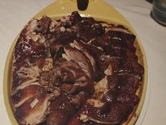 -八府香鸭·啫啫煲(华山路店)