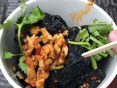 -黑色经典臭豆腐·湖南特产(坡子街店)