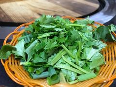 -老刘生态大鱼坊铁锅炖鱼(赛马场店)