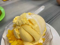 芒果粒伴雪糕-芬芳甜品(同福路店)