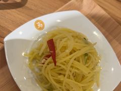-西部马华清真兰州牛肉面·烧烤夜市(三里河店)