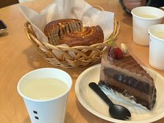 -麦田工坊(月湖店)
