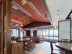 -佬土鹅肠火锅(解放路店)