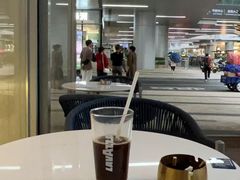 -LAVAZZA拉瓦萨咖啡(中航城君尚购物中心店)