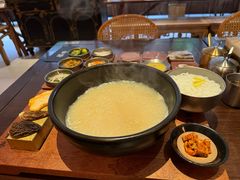 -银米·云南传统过桥米线(双廊黑金冠店)