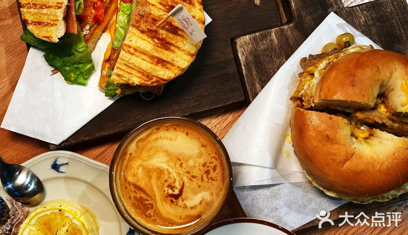 在美术馆里吃吃喝喝的春日全记录