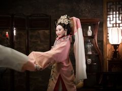 -九月鹰飞汉服摄影工作室