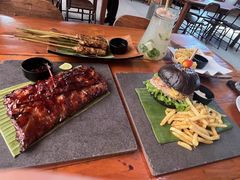 -Naughty Nuri’s Phuket