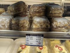 -白玉兰食品甜凤店(合生汇店)