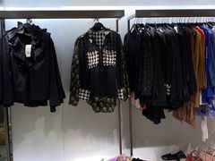 -ZARA(凯德乐峰广场店)