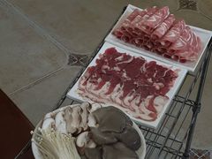 鲜切羊肋排-情忆草原涮肉馆