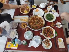 -美顺香食府鱼头老店(雪野湖店)
