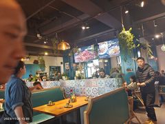 -柴窝堡22号辣子鸡·传承新疆菜