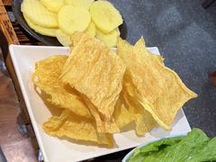 -乡土黄·鲜牛肉火锅·小龙虾(兴业街店)