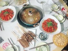 特色锅底-小小河边鱼(江都店)
