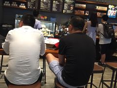 -星巴克(重庆火车北站北广场II店)