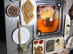 -海底捞火锅(关山保利店)