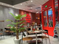 -必胜客(新中纬店)