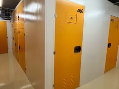 -安东易迷你自助仓储寄存仓库(杨浦店)