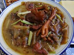 -八两八金·莱芜特色炒鸡(市南漳浦路店)