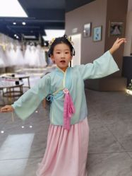 -索菲亚婚纱摄影