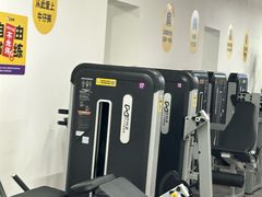 -发条鸭无人健身房(静安胶州路店)