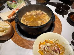 -芸山季·云南山珍菌火锅(南翔印象城MEGA店)