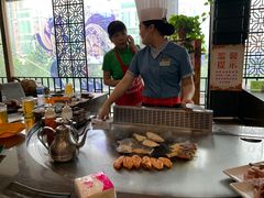 -悦巷海鲜自助铁板烧(秦皇东大街店)