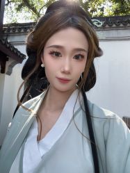 -一揽芳华汉服旗袍体验馆(拙政园店)