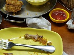 -BHC炸鸡(明洞总店)