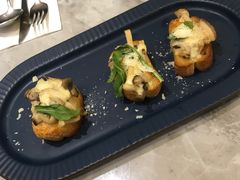 -必胜客(滨江店)