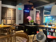 -JINNS锦时 steak&pizza(浸信会礼拜堂旧址店)
