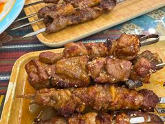-乡村馕坑肉·烧烤·新疆菜·本地人更爱吃(阿勒泰首店)