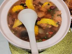 -江城小馆陕南妈妈菜·全球旅行餐厅(钟楼店)