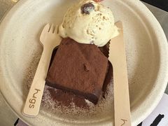 -HUGS coffee(东区店)