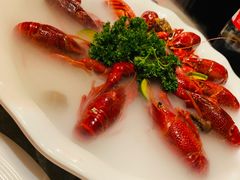 -沪小胖小龙虾(淮海中路旗舰店)