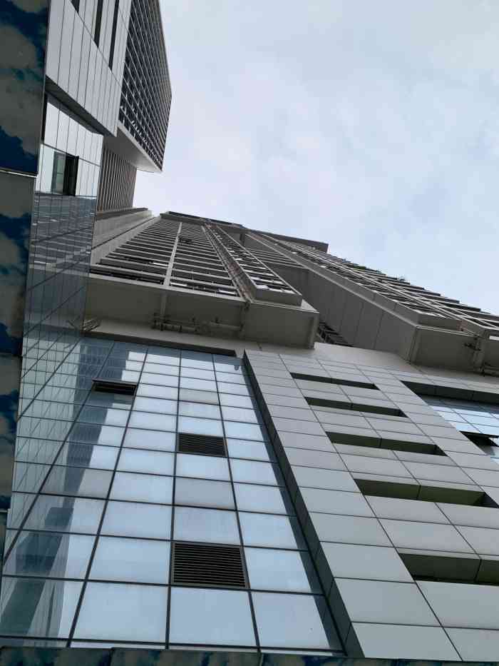 富力金禧商务中心-"跟我们经理过来这边办事,大唐比较狭窄,卫.