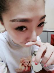 picture-克丽缇娜