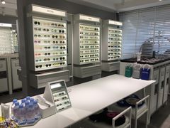 -目艮眼镜SHOWROOM(品牌集合店)