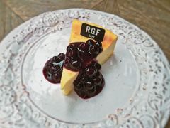 蓝莓芝士蛋糕-RGF(巨鹿路店)
