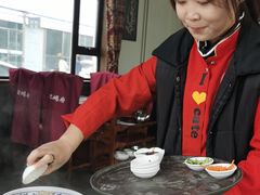 -亿诣蝎府炸酱面羊蝎子火锅(酷车小镇店)
