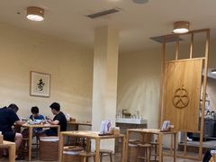 -蟹家大院 · 独揽江景(滨江店)