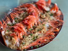 -三亚火车头万人海鲜广场