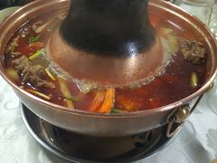 羊蝎子-羊家胡同·龙虾烧烤火锅(龙汇路店)