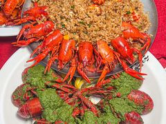 -龙巢盱眙龙虾·牛蛙·烧烤宵夜(八卦岭店)